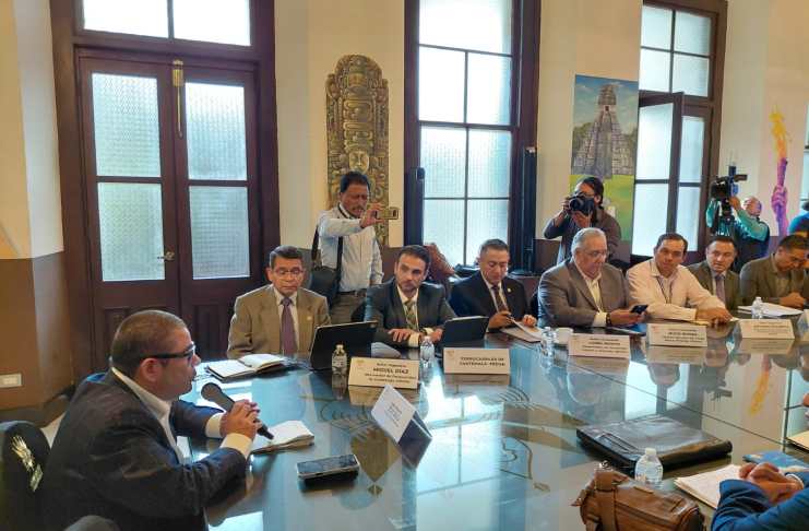 El interventor de Fegua, Miguel Ángel Díaz, menciona acuerdos con el Registro de Información Catrastral y con el Banco Mundial. Foto: La Hora