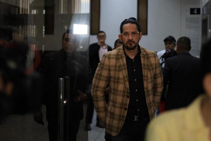 El supuesto líder del secuestro del odontólogo Julio Martínez, fue trasladado a la cárcel Matamoros bajo señalamientos de presuntos sobornos. Foto La Hora: Daniel Ramírez