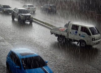 Fuertes lluvias se han registrado en diferentes puntos de la Ciudad de Guatemala. Foto: Amílcar Montejo