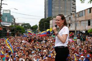 "Se va, eso no está en duda”: Machado anticipa salida de Delcy Rodríguez del poder en Venezuela