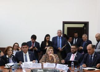 La comisión de Finanzas del Organismo Legislativo escuchó la propuesta de ampliación del presupuesto por los magistrados del TSE. Foto: Congreso de la República