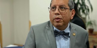 El Juzgado contra Lavado de Dinero emitió una orden de captura en contra del exSAT, Marco LIvio Díaz a quien señalan de dos delitos. Foto La Hora: Archivo