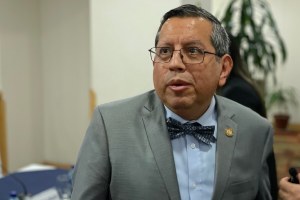 A petición de FECI, Juzgado contra Lavado de Dinero gira orden de captura contra extitular de SAT, Marco Livio Díaz
