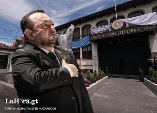 La Corte de Constitucionalidad (CC) resolvió el amparo que busca evitar el segundo fraude de Walter Mazariegos en la Usac.