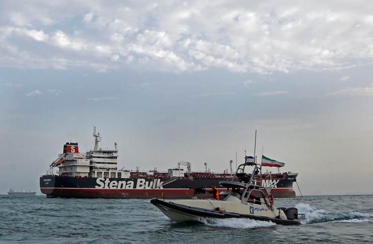 Este domingo que 33 buques comerciales, incluidos petroleros y portacontenedores, atravesaron el estrecho de Ormuz durante las últimas 24 horas. Foto La Hora: EFE