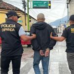 El privado de libertad recién salía del Centro Preventivo para Varones de Jalapa cuando se le notificó la nueva orden de detención. Foto La Hora: PNC