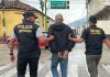 A un paso de la libertad, cuando salía de la cárcel, hombre recibe notificación de captura por violación El privado de libertad recién salía del Centro Preventivo para Varones de Jalapa cuando se le notificó la nueva orden de detención. Foto La Hora: PNC