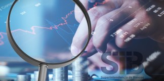 Diputados siguen sin lograr acuerdos sobre una nueva ley contra el lavado de dinero, mientras la IVE reporta millonarias operaciones bajo investigación.