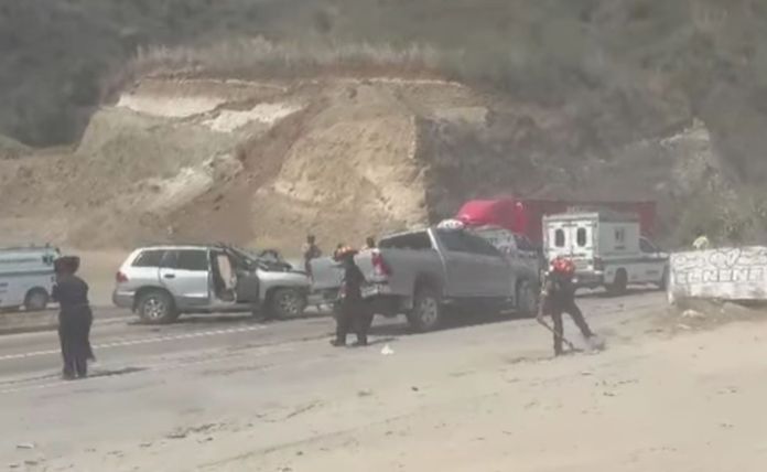 De la colisión registrada en el kilómetro 45 de la ruta al Atlántico, tres personas resultaron lesionadas. Foto La Hora: captura de pantalla/Provial