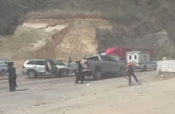 De la colisión registrada en el kilómetro 45 de la ruta al Atlántico, tres personas resultaron lesionadas. Foto La Hora: captura de pantalla/Provial