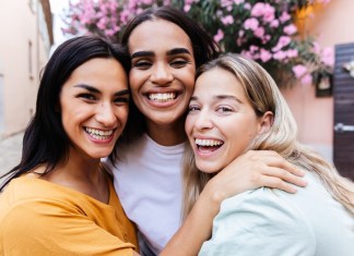 Jóvenes son “menos felices” que hace 15 años, advierte Informe de la Felicidad donde Guatemala ocupa el puesto 42 Foto La Hora: Xavier Lorenzo / Shutterstock
