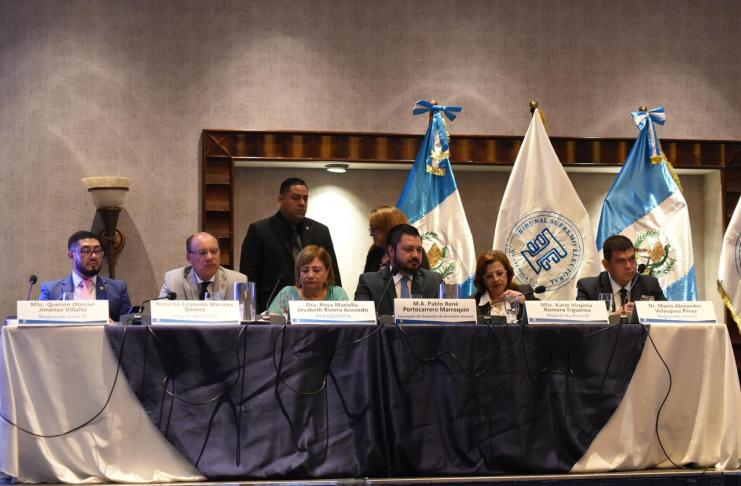 El pleno de magistrados del TSE. Foto La Hora: José Orozco
