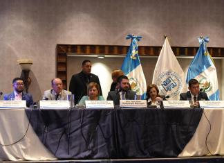 TSE tiene 120 expedientes por campaña anticipada y espera proclamación de candidatos para sancionar El pleno de magistrados del TSE. Foto La Hora: José Orozco