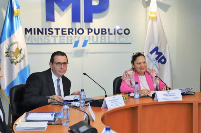 transicion fiscal primera reunion porras garcia luna Este jueves se realizó la primera reunión entre la actual fiscal general, Consuelo Porras, y Gabriel García Luna