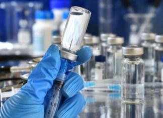 Vacunas caducadas: qué riesgos existen y cuáles no