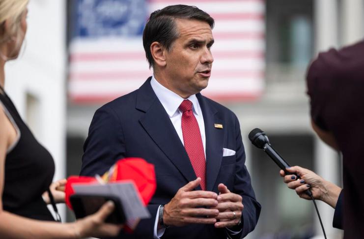 Trump nomina a Todd Blanche para fiscal general de EE.UU. en sustitución de Pam Bondi
