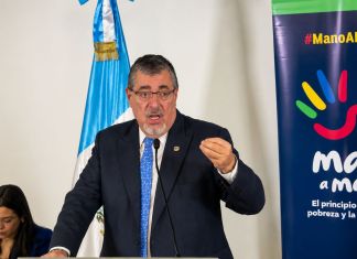 El presidente Arévalo confirmó que junto a la adenda para la construcción del AeroMetro, la municipalidad de Guatemala devolvió derecho de ferrovias para el MetroRiel.