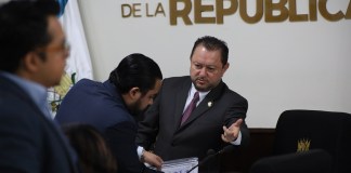 Walte Mazariegos en el Congreso de la República. Foto La Hora: Daniel Ramírez