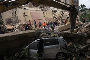 Guatemala pone a disposición de Venezuela equipos especializados de búsqueda y rescate