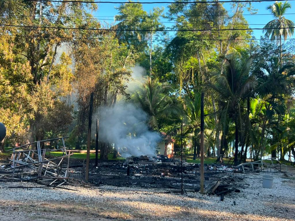 Los Bomberos Voluntarios informaron que en la emergencia solo se registraron daños materiales. Foto La Hora: BV