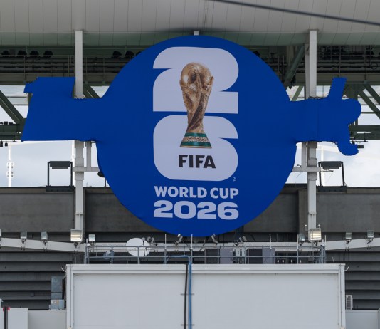 Fotografía que muestra el exterior del estadio Miami Hard Rock, sede de la Copa Mundial de Fútbol 2026, en Miami (Estados Unidos). Foto La Hora: EFE