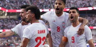 Los jugadores de la selección de Irán dejaron una carta de agradecimiento en el vestuario de Los Ángeles Jugadores de la selección de Irán celebran un gol durante un partido del grupo G del Mundial de la FIFA 2026. Foto La Hora: EFE/ Omar Alonso