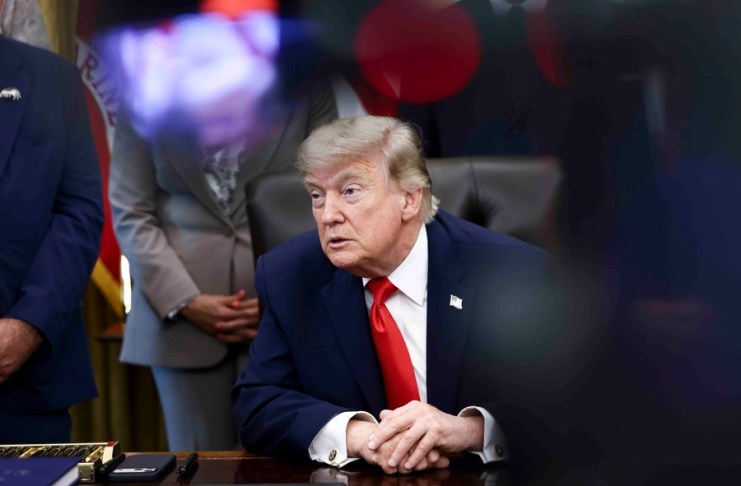 Trump asegura que alcanzó un acuerdo con Irán para reabrir el estrecho de Ormuz