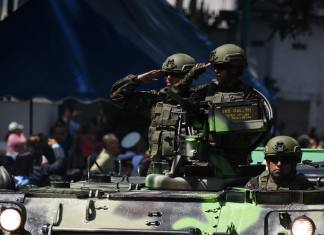 Autoridades del gobierno esperan que la nueva compra de vehiculos y armamento a EE. UU. pueda modernizar y agilizar acciones del ejército.
