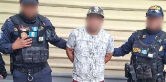 PNC recaptura a hombre señalado de encubrimiento; había sido detenido en operativo por prófugos de Fraijanes II. Foto La Hora: PNC.
