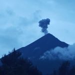 Lahares en el volcán de Fuego. Foto La Hora: Conred.