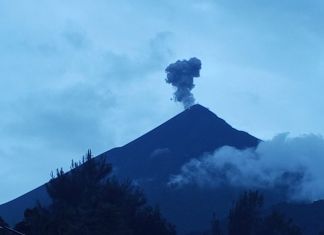 Lluvias por la tormenta Cristina podrían generar lahares en el volcán de Fuego Lahares en el volcán de Fuego. Foto La Hora: Conred.
