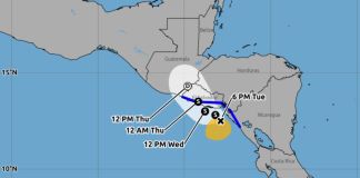 Tormenta Cristina se encuentra aproximadamente a 275 kilómetros de Jutiapa, Guatemala Tormenta Cristina se localiza aproximadamente a 275 kilómetros de Jutiapa, Guatemala. Foto La Hora: NOAA.