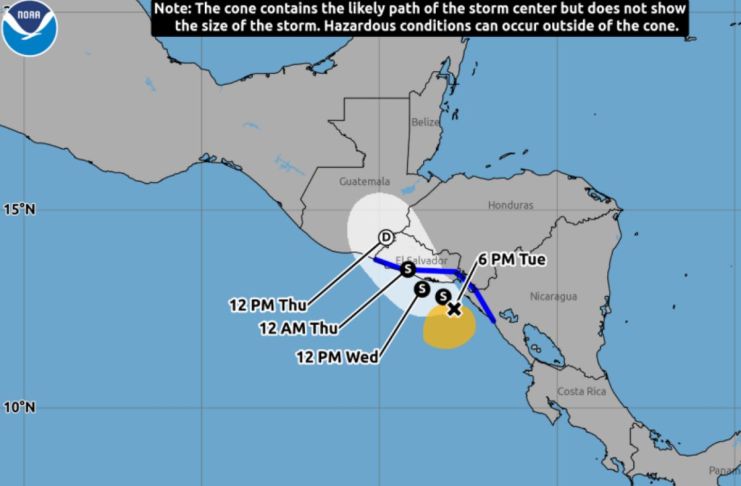 Tormenta Cristina se localiza aproximadamente a 275 kilómetros de Jutiapa, Guatemala. Foto La Hora: NOAA.