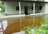 Conred entrega ayuda humanitaria a familias afectadas por la depresión tropical Cristina en Santa Rosa. Foto La Hora: Conred.