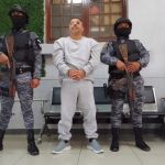 Extraditable alias “Hollywood” es entregado a las autoridades federales de Estados Unidos. Foto La Hora: Mingob.