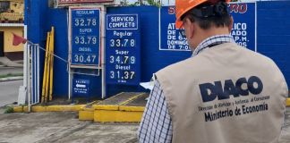 DIACO sanciona a 13 gasolineras por incumplir la aplicación del subsidio a combustibles DIACO sanciona a 13 gasolineras por incumplir la aplicación del subsidio a combustibles. Foto La Hora: DIaco.