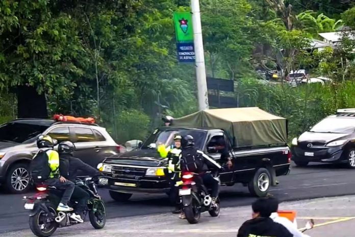 Cambios en el tránsito por fin de semana largo y desfile del Ejército. Foto La Hora: Policía MT.