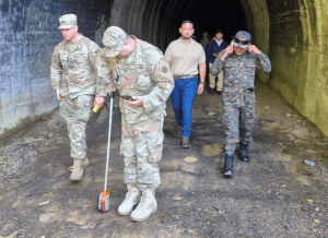 Avanza análisis de proyecto ferroviario con visita de especialistas de EE. UU. en Izabal