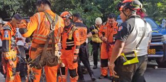 Los Bomberos Voluntarios realizaron la búsqueda de los menores la noche del jueves y en la madrugada de este viernes fueron ubicados. Foto La Hora: BV