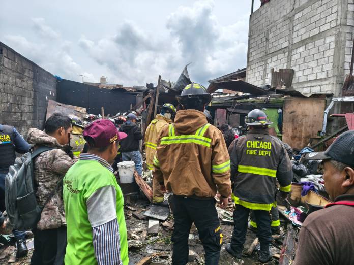 Cuatro casas resultan con daños estructurales. Foto La Hora: CVB.