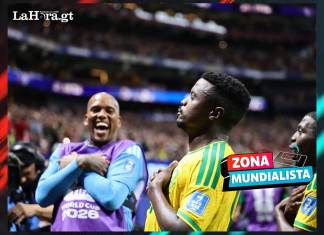 Varios jugadores de Sudáfrica, tras el gol del empate ante República Checa, celebraron imitando al portugués Cristiano Ronaldo.