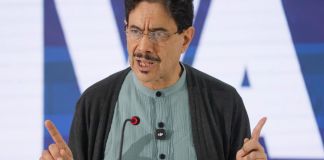 Colombia: Iván Cepeda acepta derrota y reconoce triunfo de De la Espriella El candidato Iván Cepeda reconoció la victoria de Abelardo de la Espriella, quien asumirá la presidencia tras ganar por menos de un punto de diferencia.