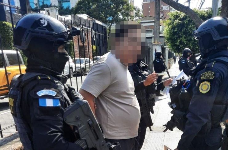 Ciudadano chino extraditado desde Guatemala se declara culpable de narcotráfico en EE. UU. Archivo de ciudadano chino capturado en Guatemala por narcotráfico y lavado de dinero. Foto La Hora: PNC