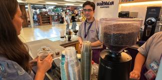 Nueva experiencia de sabor abrió en el Aeropuerto La Aurora. Foto La Hora: José Orozco