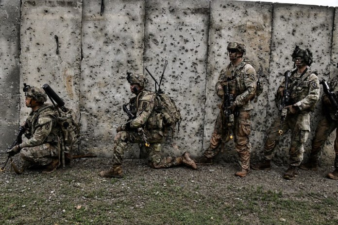 El exigente centro de EE. UU. donde militares guatemaltecos reciben entrenamiento