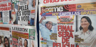 Con 96.6 % del escrutinio en Perú, Sánchez mantiene casi 40 mil votos sobre Fujimori Un final de película avizora la prensa