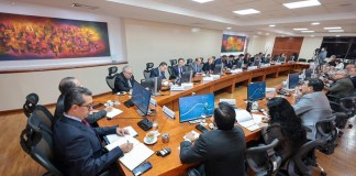 Misión del FMI sostuvo primera reunión con autoridades de Gobierno. Foto La Hora: MINFIN