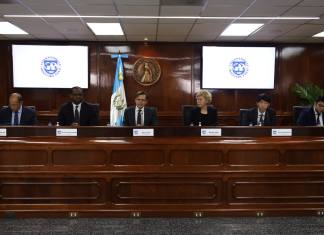 Misión del FMI estuvo 10 días realizando un escrutinio a la economía del país. Foto La Hora: Daniel Ramírez
