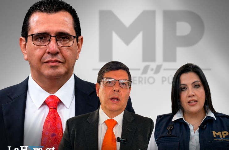 Fiscal General García Luna (d) junto a exfiscales destituidos Oscar Sagastume y Cinthia Monterroso. Arte La Hora: Alejandro Ramírez