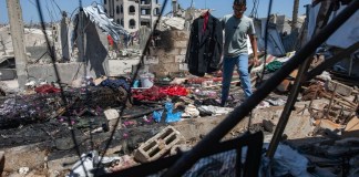Netayahu dice que Israel controlará «pronto» un 70 % de Gaza tras ir ganando territorio Imagen reciente de la Franja de Gaza tras los bombardeos israelíes. EFE/EPA/HAITHAM IMAD